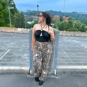 Meet your Posher, Talia